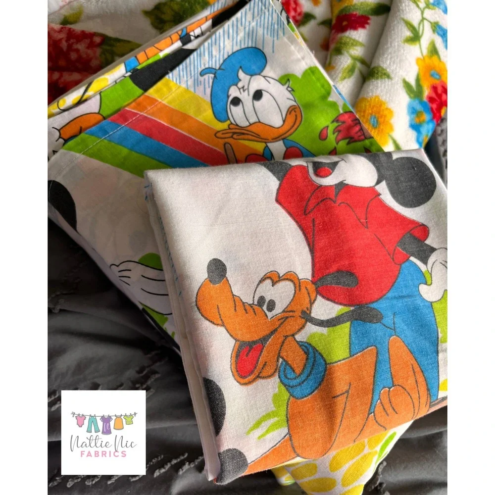 Vintage Twin Mickey Mouse Set of Vintage sheets, 1 pillowcase,‎ Pacific, Disney